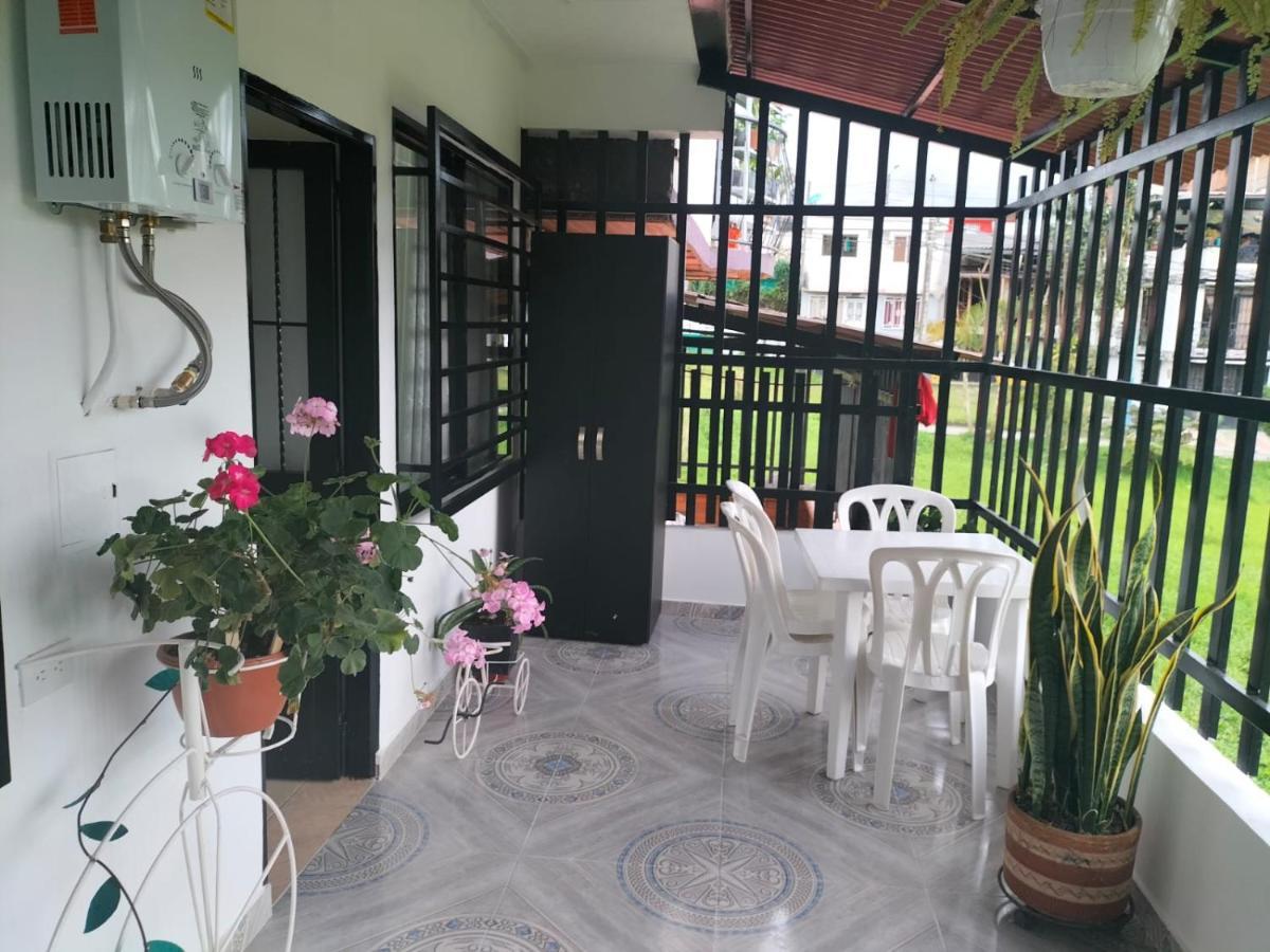 Apartamentos Family Santa Rosa de Cabal Εξωτερικό φωτογραφία